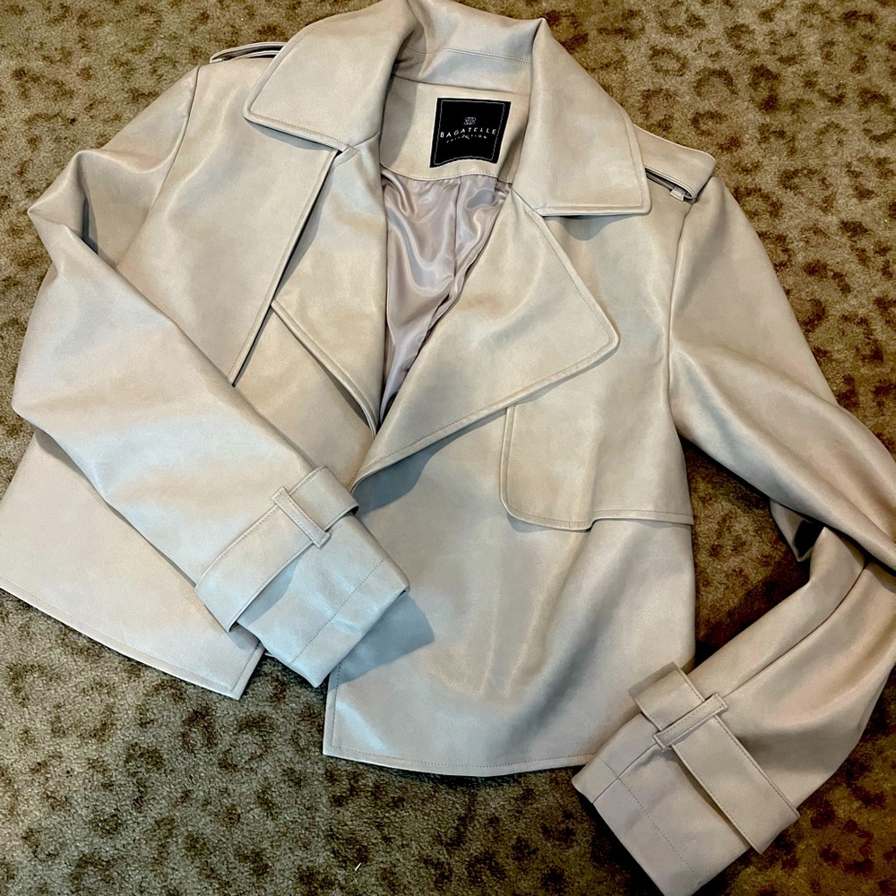 Bagatelle cropped faux leather trench jacket